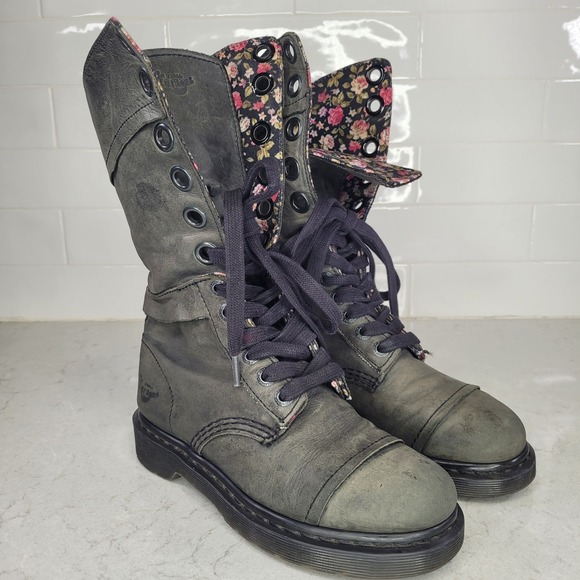 Dr. Martens Triumph 1914 W 12-Eye Dark Green Floral Fold Over US 6 RARE - Picture 1 of 13